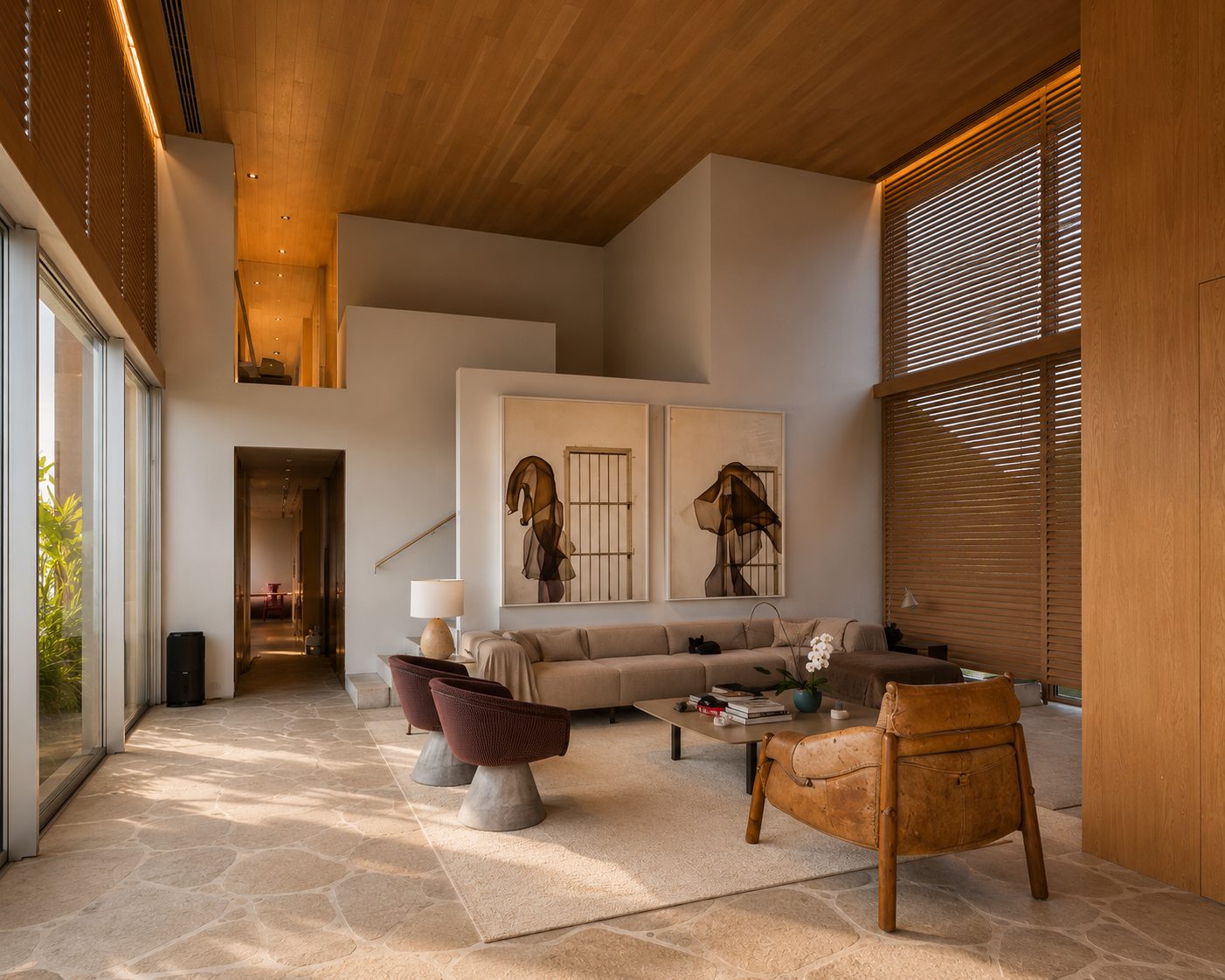 Sala de jantar do projeto Sabrina Sato com mesa em madeira maciça